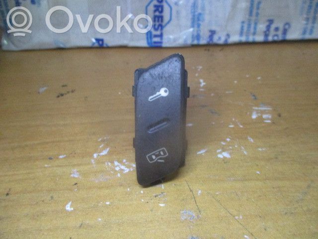 Central locking switch button   1K0962125,BOLQUEIOCENTRAL