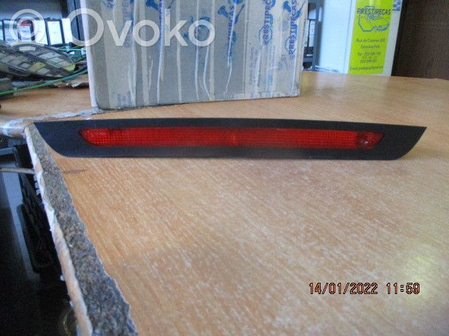 Citroen C3 Third/center stoplight 