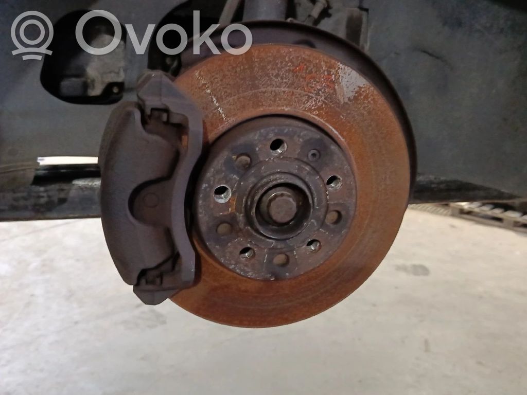 Seat Leon (5F) Zwrotnica koła przedniego 