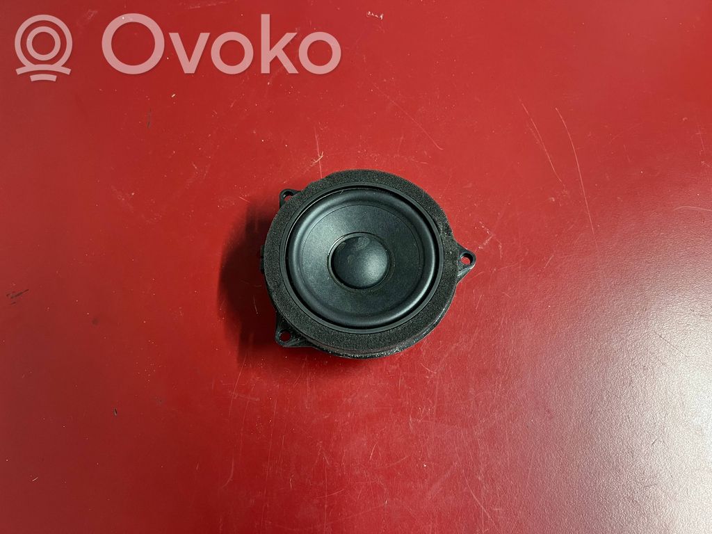 BMW X3 G01 Front door speaker 