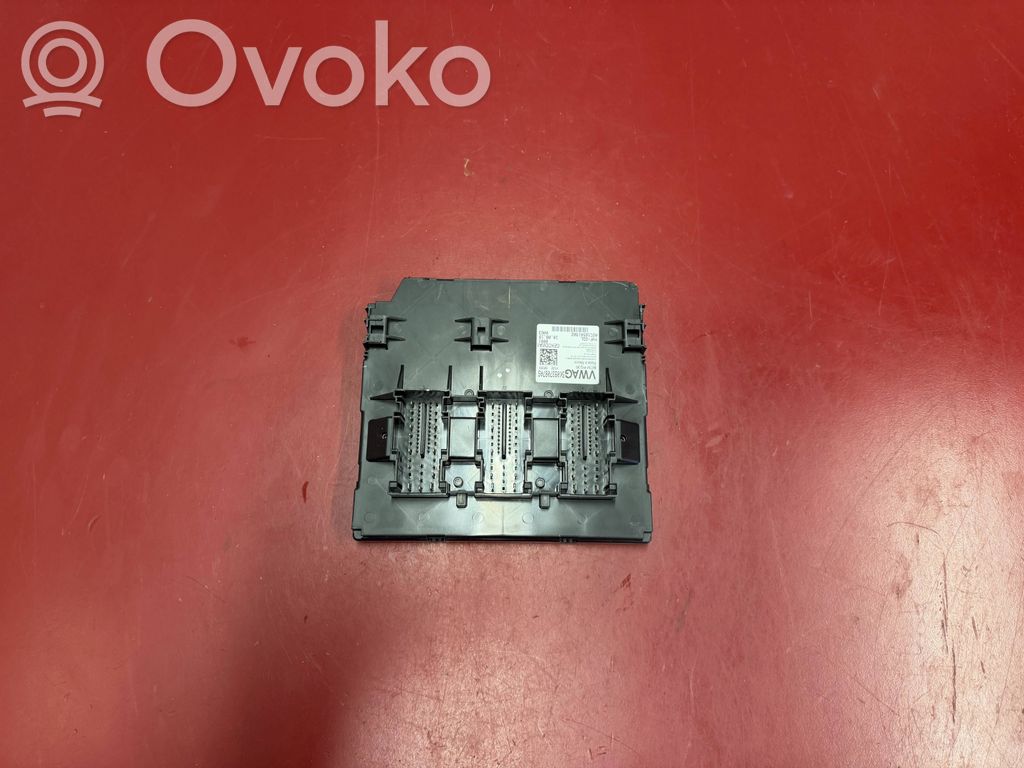 Volkswagen PASSAT B8 USA Moduł / Sterownik komfortu 