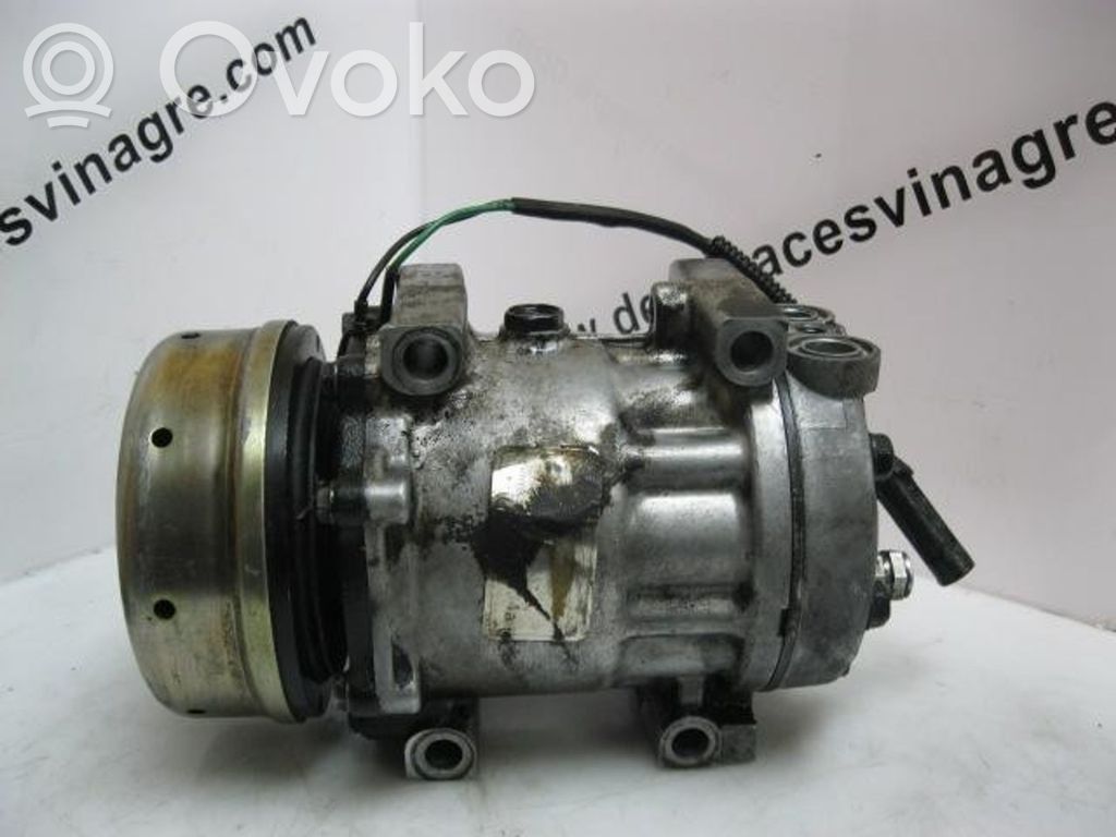 Chrysler Voyager Air conditioning (A/C) compressor (pump) 
