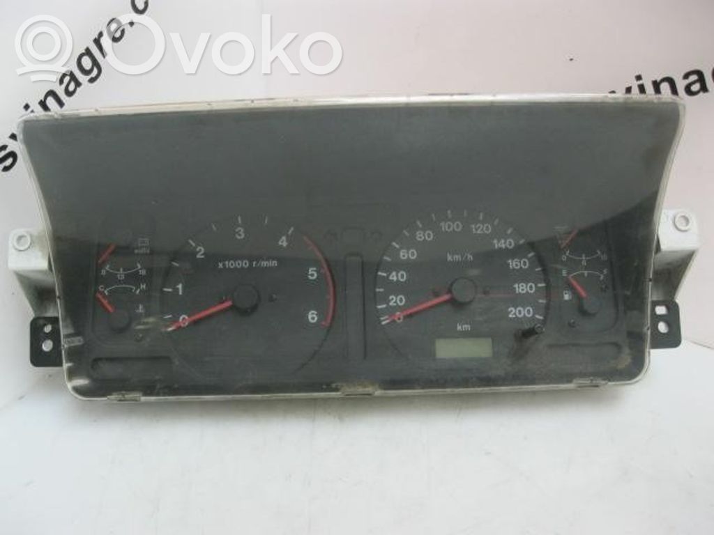 Opel Monterey Speedometer (instrument cluster) 