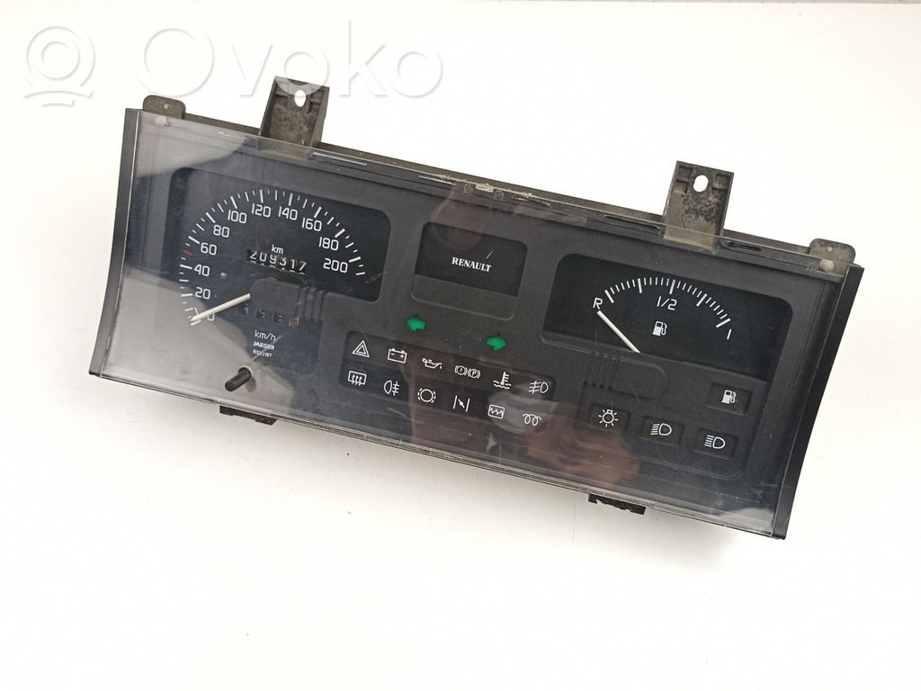 Renault Clio I Speedometer (instrument cluster) 