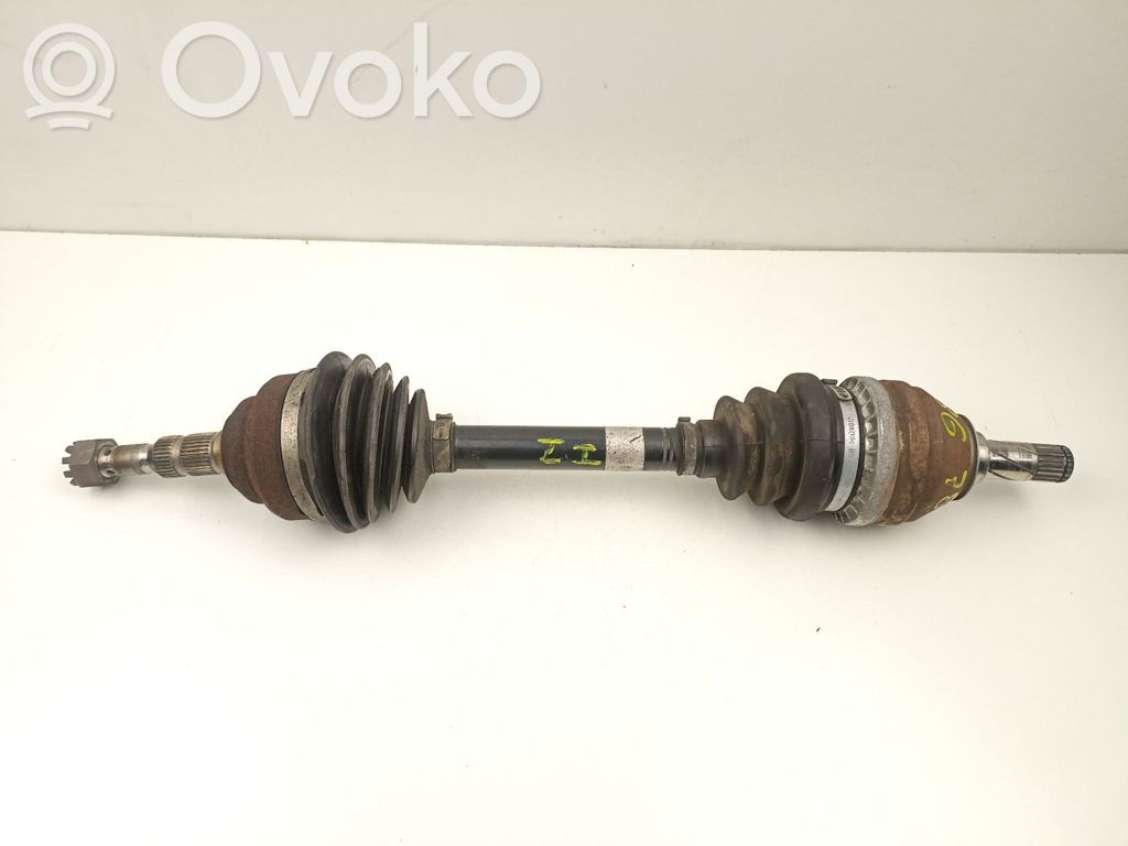 Opel Astra G Etuvetoakseli 