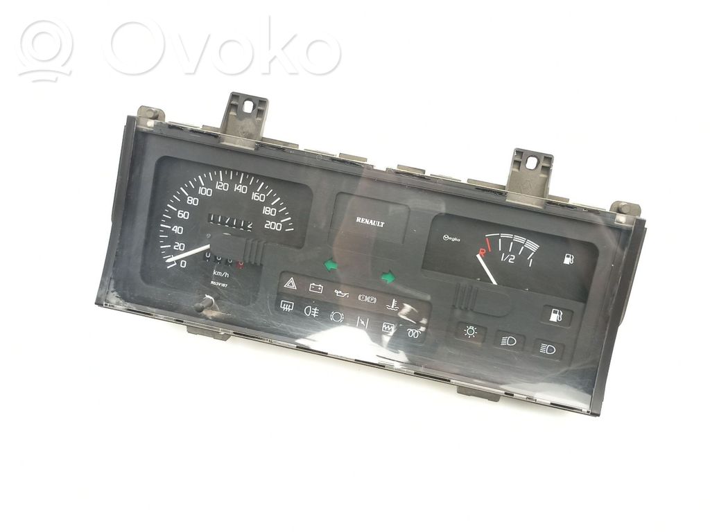 Renault Clio I Speedometer (instrument cluster) 