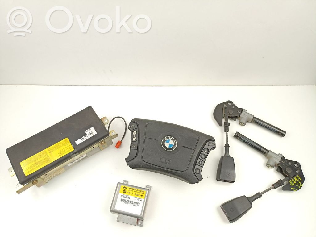 BMW 7 E38 Oro pagalvių komplektas 