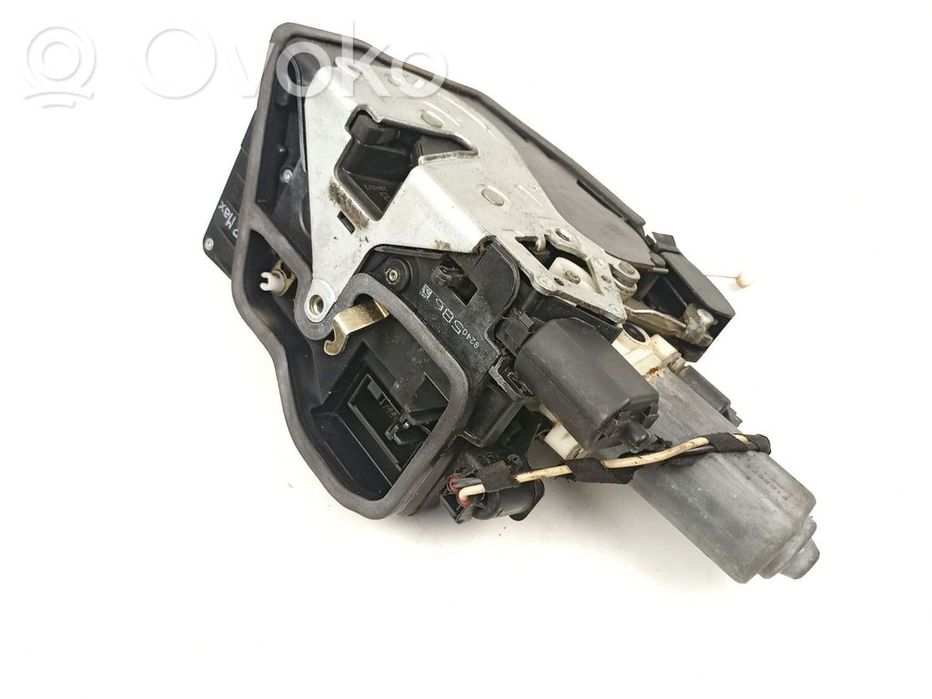 Cerradura de puerta trasera   8240586