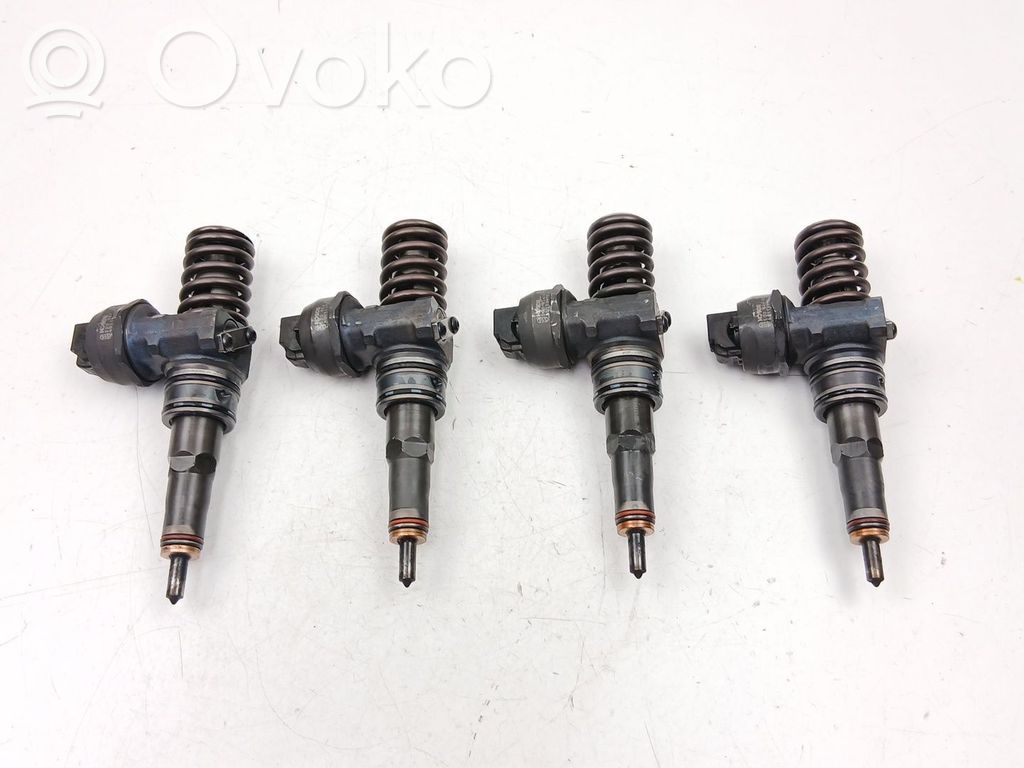 Inyector de combustible   038130079AX,0986441504