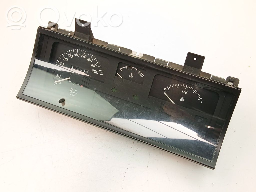 Renault 19 Speedometer (instrument cluster) 