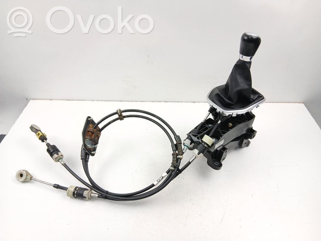 Ford Fiesta Drążek zmiany biegów 