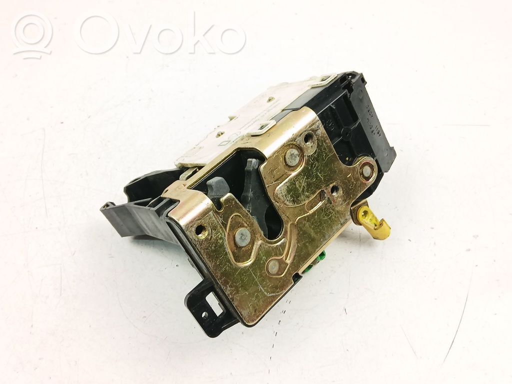 Jaguar S-Type Front door lock 