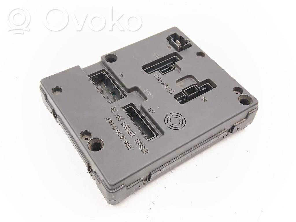 Renault Megane I Fuse module 