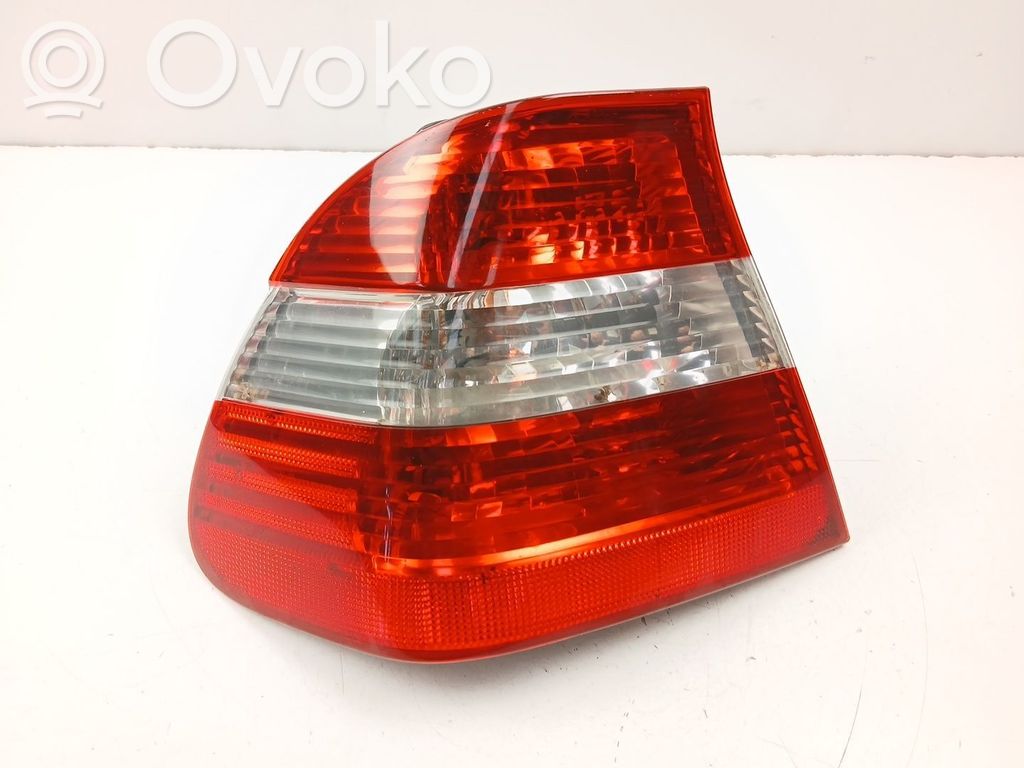 Rear/tail lights   6910531
