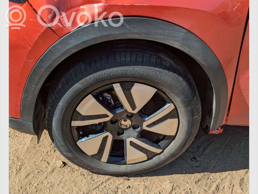 Opel Frontera Front arch trim 
