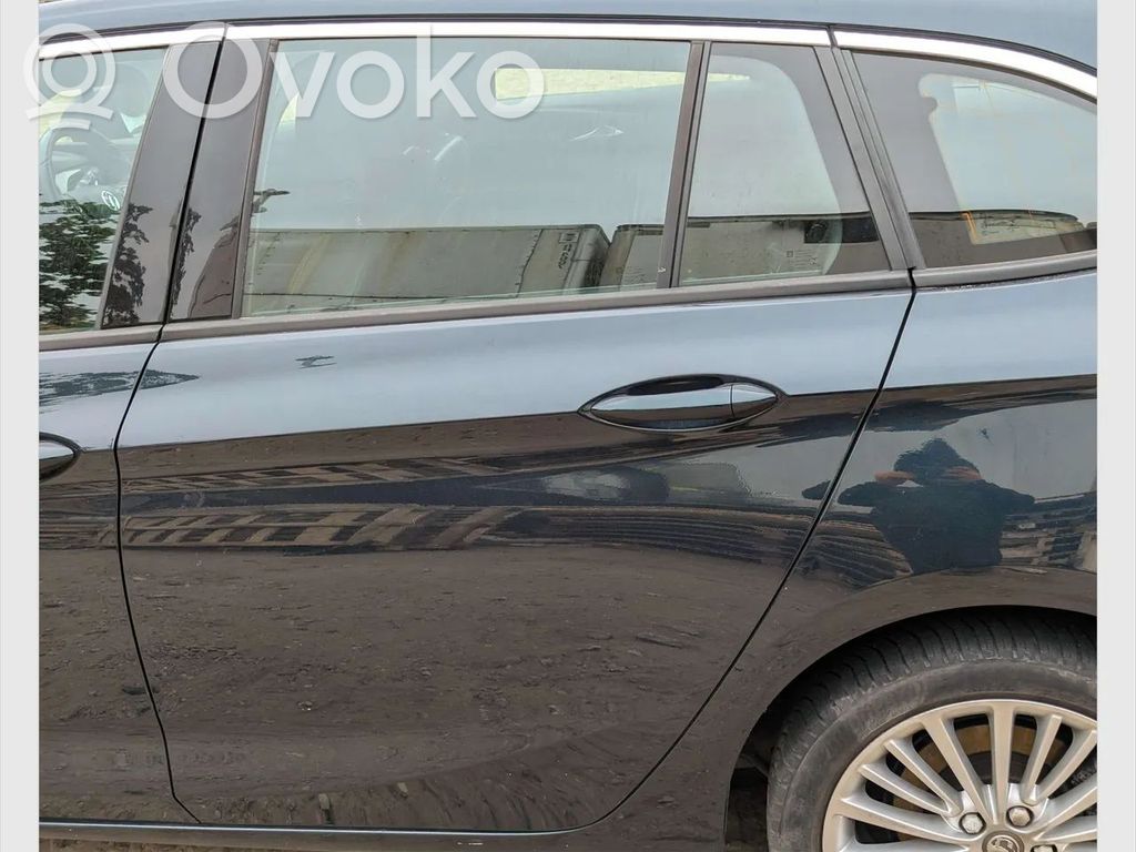 Opel Astra K Galinės durys 