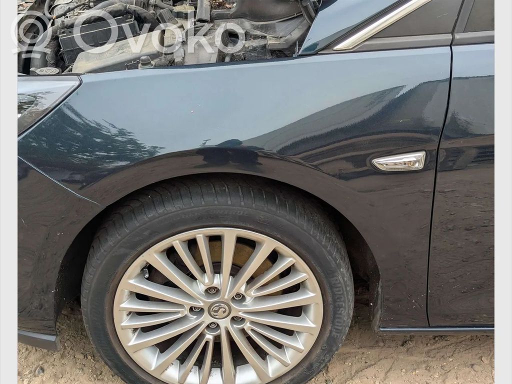 Opel Astra K Sparnas 