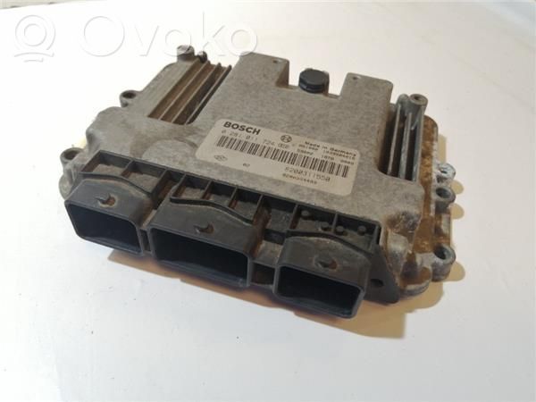 Engine control unit/module ECU   8200311550,281011724