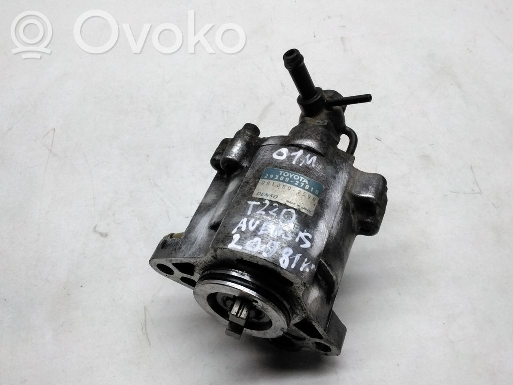 Toyota Avensis T220 Vacuum pump 
