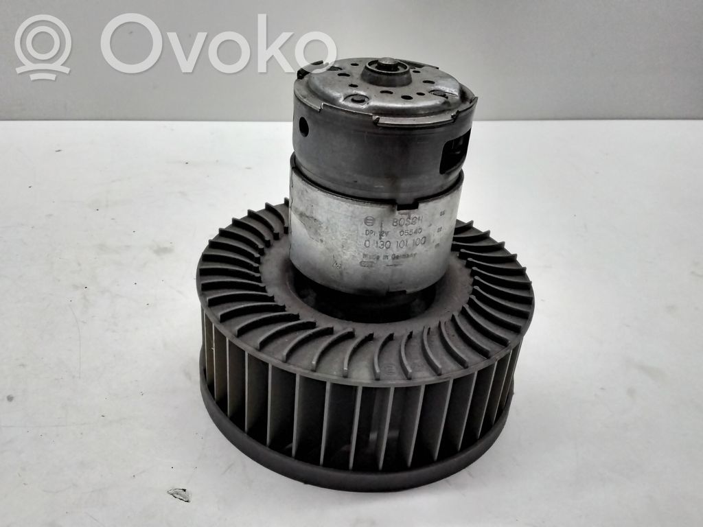 BMW 3 E46 Mazā radiatora ventilators 