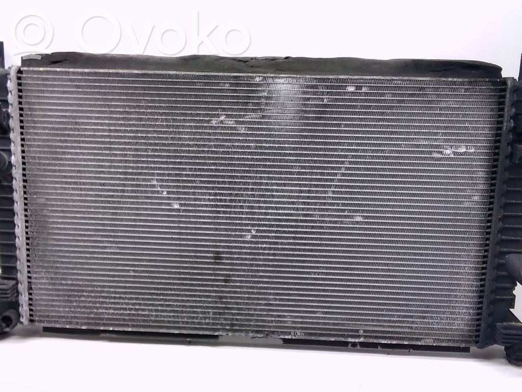 Ford Focus C-MAX Coolant radiator 