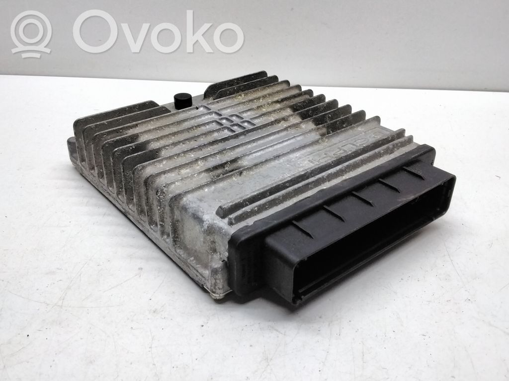 Ford Mondeo Mk III Engine control unit/module 