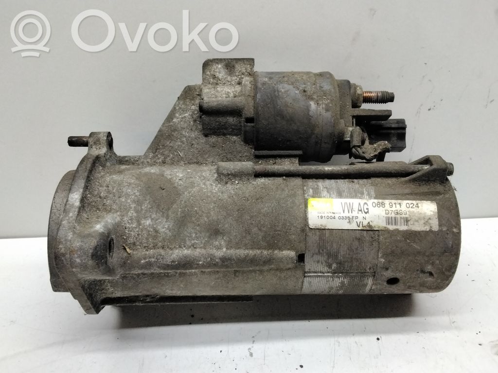 Audi A4 S4 B6 8E 8H Starteris 