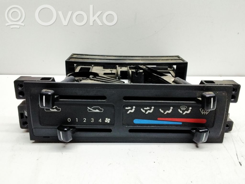 Ford Maverick Climate control unit 