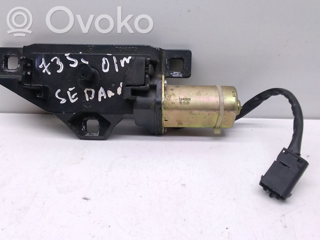 BMW 7 E65 E66 Spyna galinio dangčio 