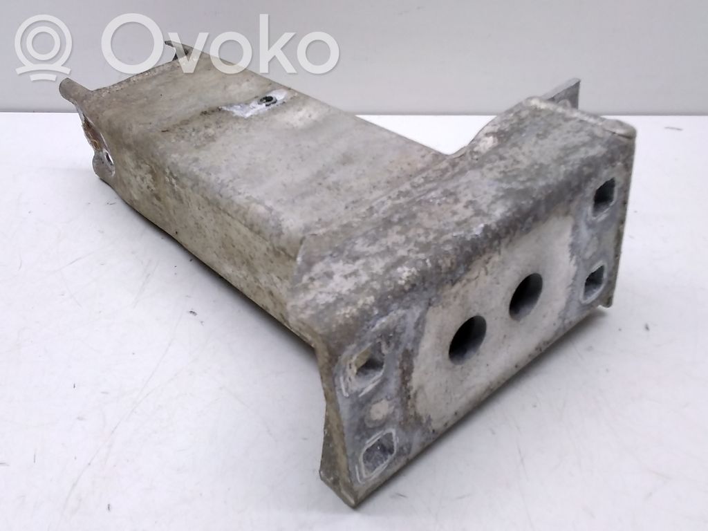 BMW X3 E83 Front bumper mounting bracket 