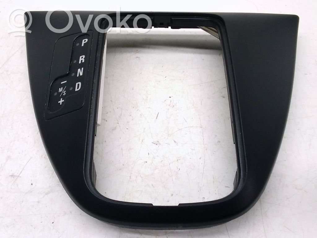 BMW X5 E53 Gear shifter surround trim plastic 