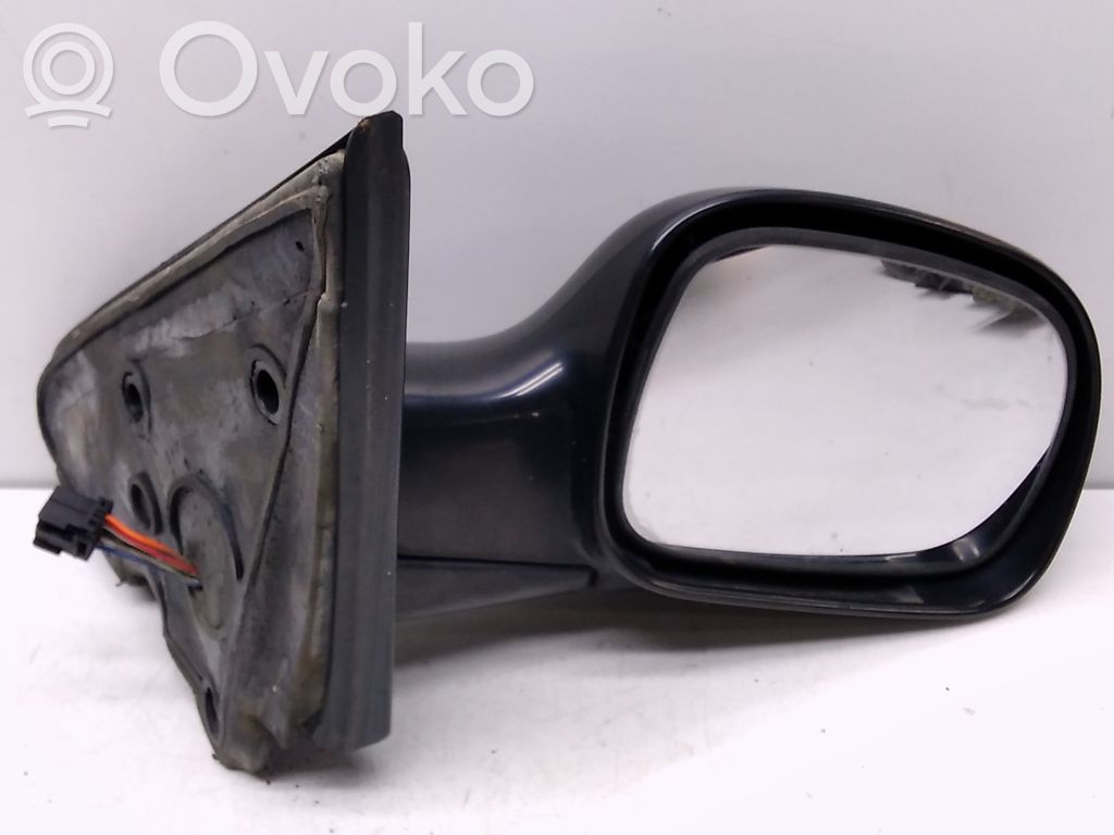 Chrysler Voyager Front door electric wing mirror 
