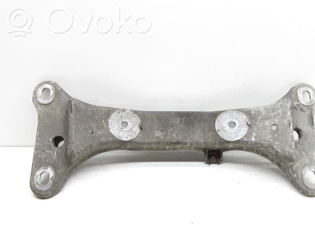 BMW 3 E90 E91 Gearbox mounting bracket 