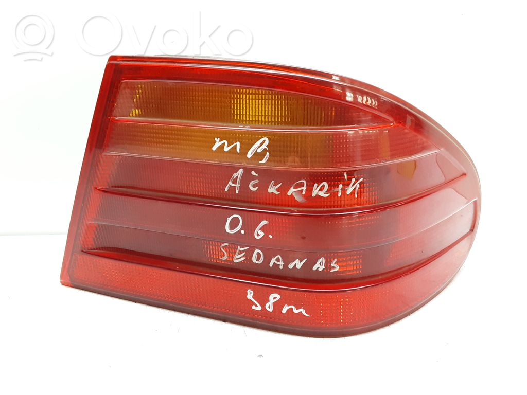 Mercedes-Benz E W210 Luci posteriori 
