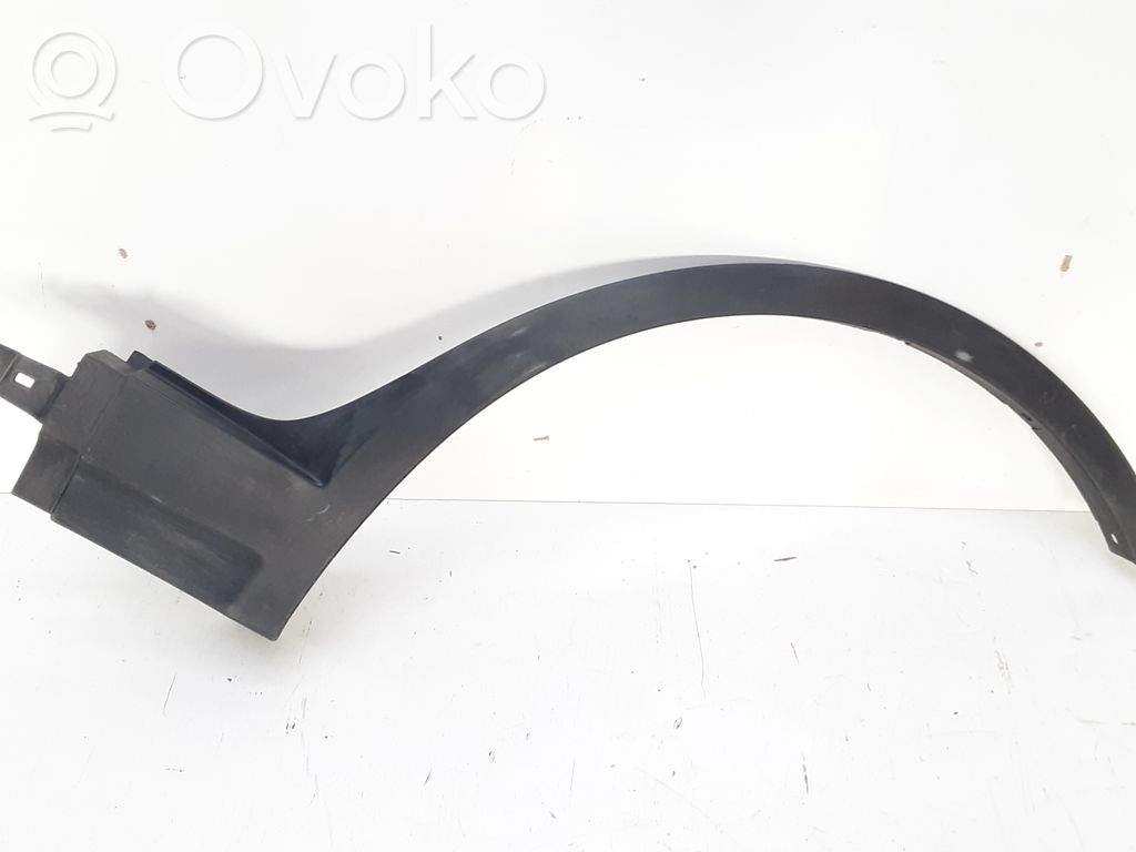 BMW X3 E83 Priekinės arkos apdaila 