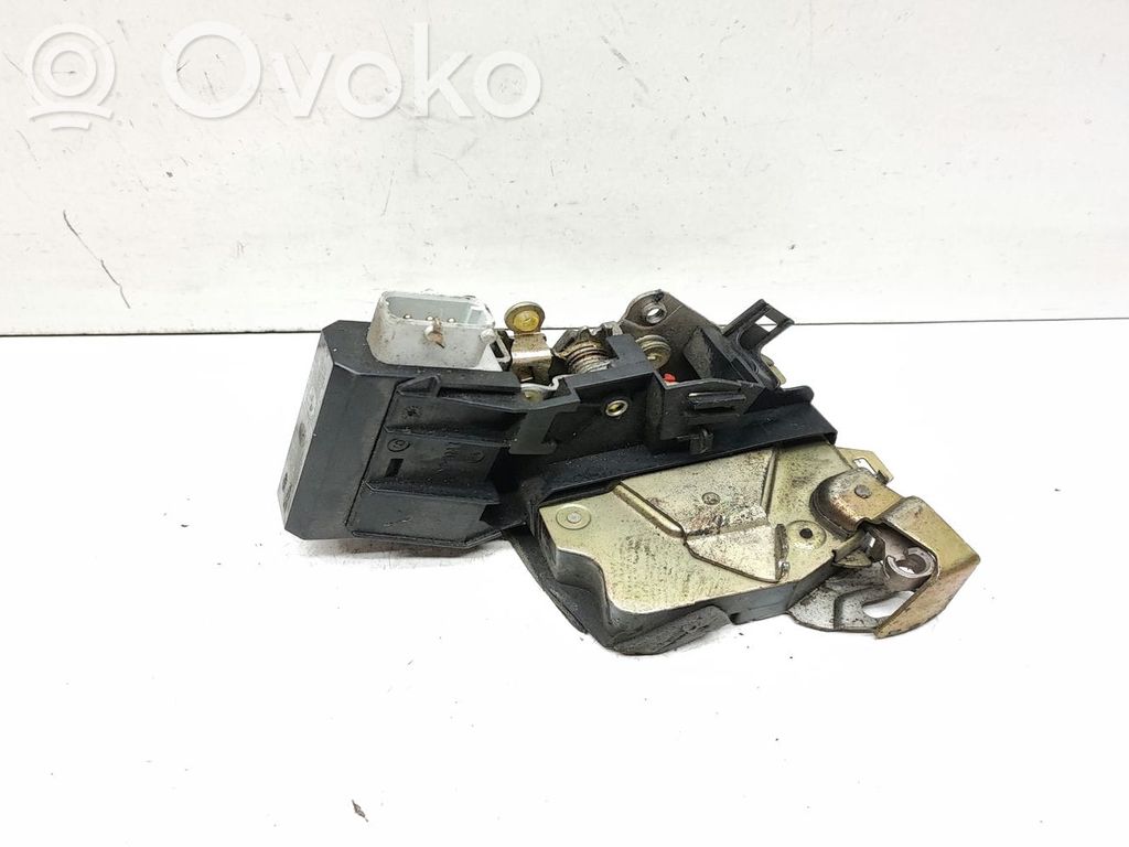 BMW 5 E39 Rear door lock 