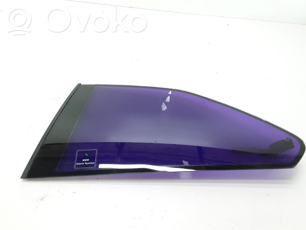 BMW 3 E36 Rear side window 