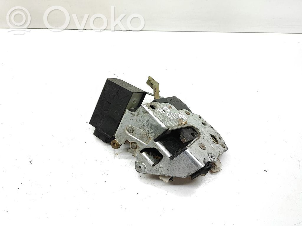 BMW 5 E34 Front door lock 