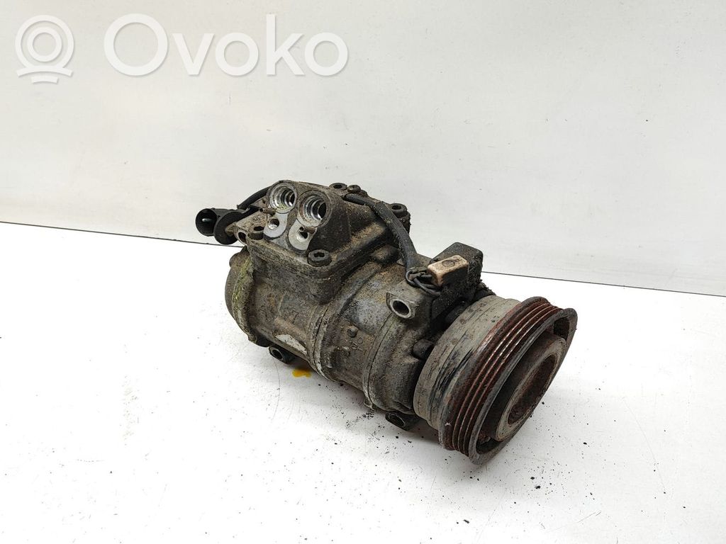 BMW 5 E34 Kompresor / Sprężarka klimatyzacji A/C 