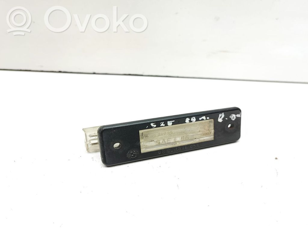 Number plate light   1378056