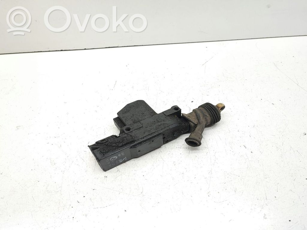 BMW 5 E34 Fuel tank cap lock 