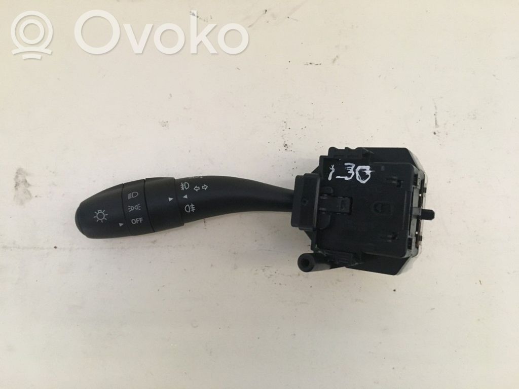 Hyundai i30 Indicator stalk 