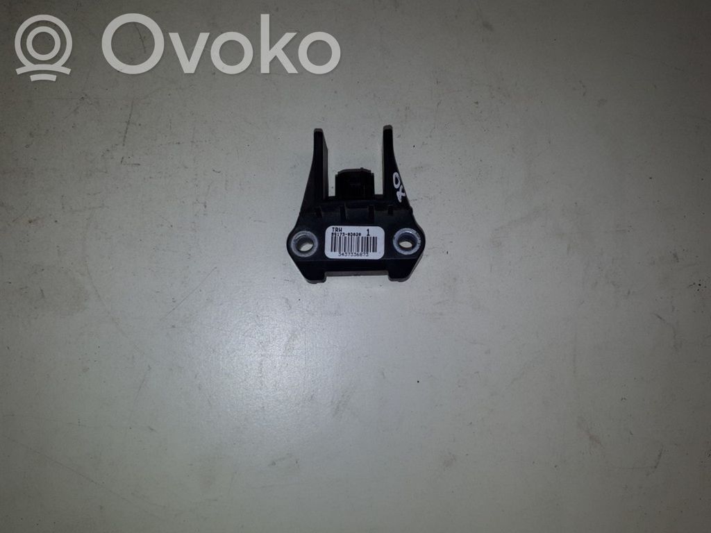 Toyota Yaris Airbagsensor Crashsensor Drucksensor 