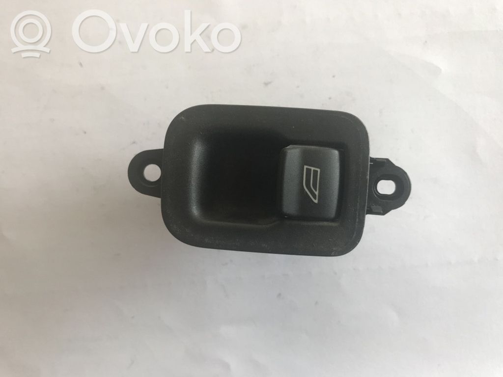 Volvo V50 Electric window control switch 