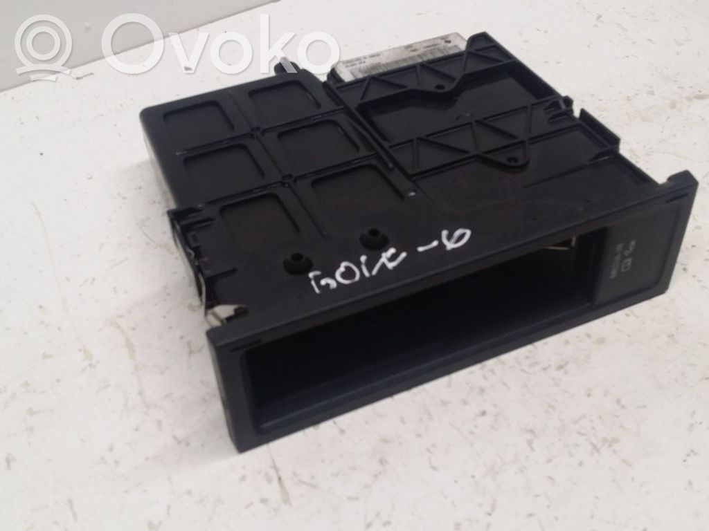Volkswagen Golf VI Other control units/modules 