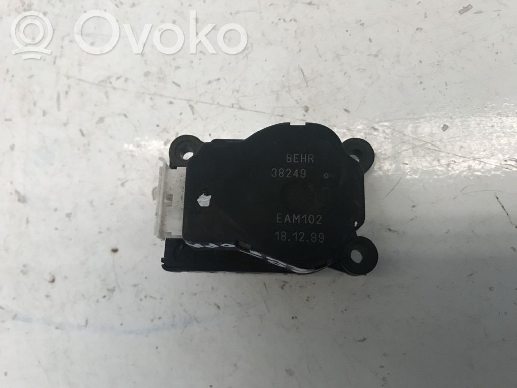 Volvo S80 Oro sklendės varikliukas 