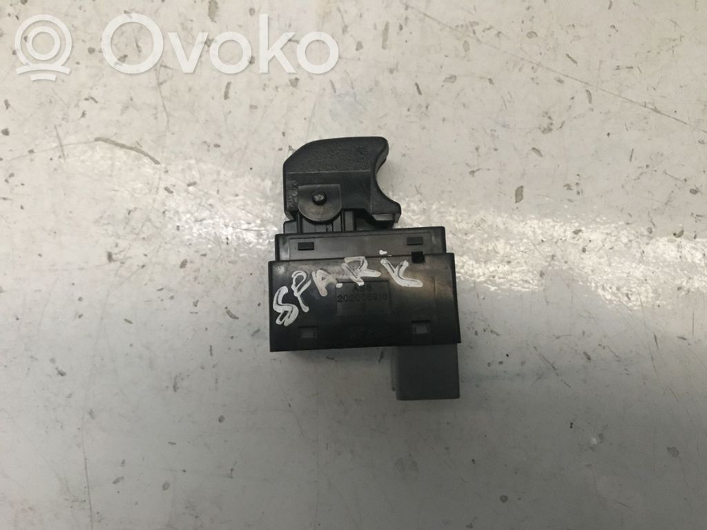Electric window control switch