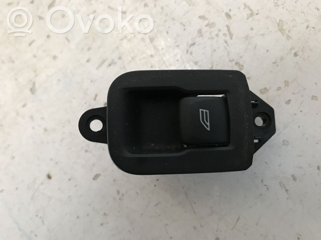 Volvo V50 Electric window control switch 