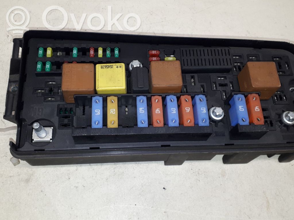 Saab 9-3 Ver2 Fuse module 