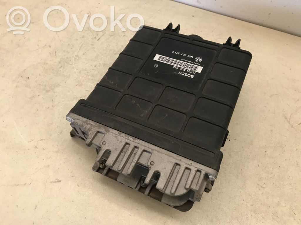 Volkswagen Golf III Engine control unit/module 